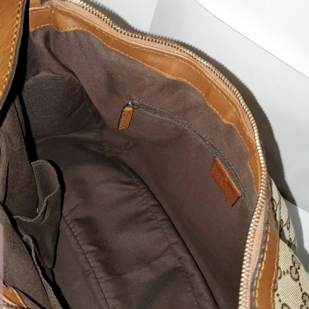 Authentic 100%Gucci sukey hobo - Picture 6 of 7